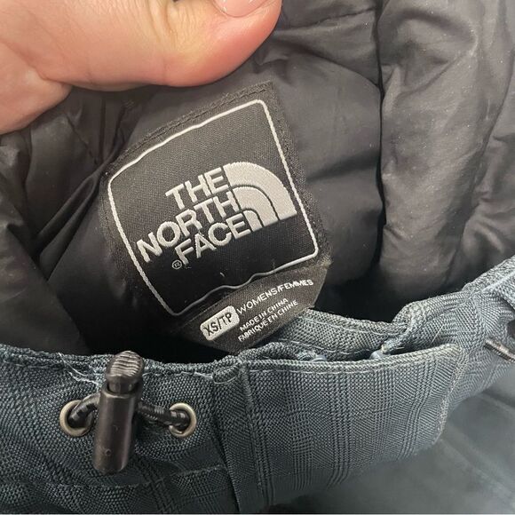The North Face Full Zip Hooded Belted Goose Down Winter Jacket Women’s Size XS - Picture 4 of 6